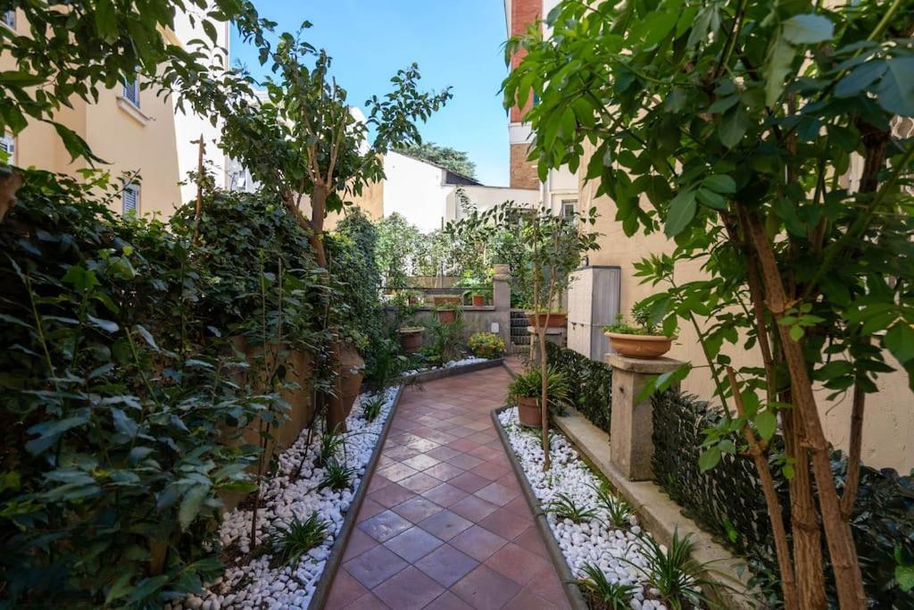 A Due Fermate Dal ColosseoWi-Fi & Netflix Gratis Apartment Roma Exterior foto